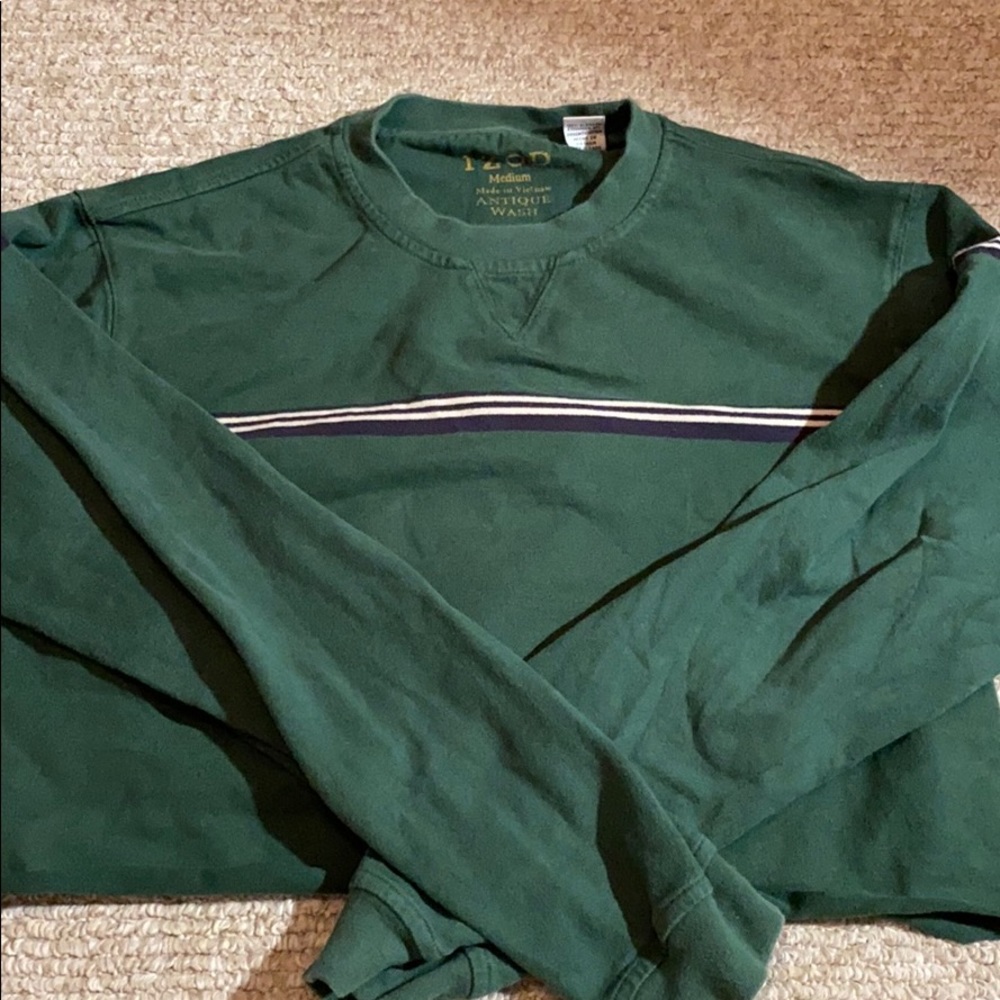 Green long sleeve crop top
